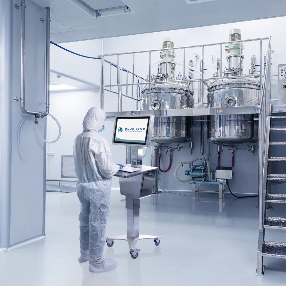 Mobile Operator Station T3000 in cleanroom